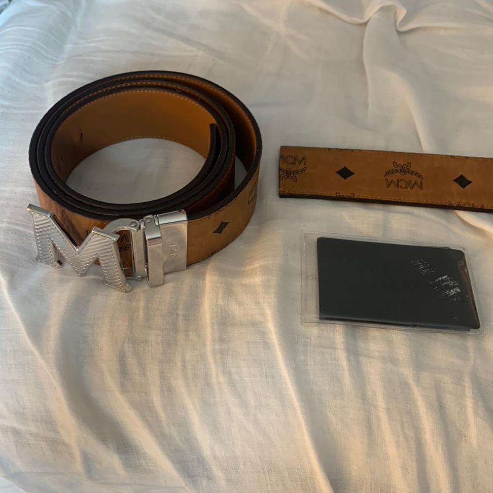 MCM Reversible Belt 100% Authentic! Size Large 36 waist range professional cut!